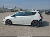 Toyota Corolla Im JTNKARJE9JJ569618 photo