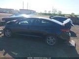 Hyundai Elantra Gl KMHD84LF5HU154981 fotografie