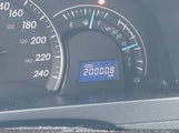 Toyota Camry Le 4T1BF1FKXDU672633 снимка