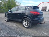 Nissan Rogue Sport S/Sv/Sl JN1BJ1CP7HW004076 photo