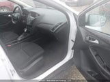 Ford Focus 1FADP3F2XJL306006 fotografie