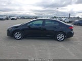 Toyota Corolla Le 5YFB4MDE2SP275372 снимка