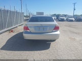 Toyota Camry Le/Xle/Se 4T1BE32K05U079966 photo