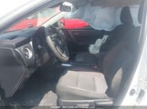Toyota Corolla 2T1BURHE4KC211146 снимка