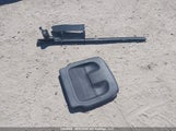 Chevrolet Trax Ls 3GNCJNSB7KL354133 снимка
