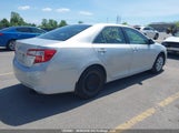 Toyota Camry Le 4T1BF1FK2DU276163 снимка