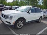 Volkswagen Tiguan S 3VV0B7AX2JM145748 снимка