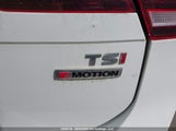 Volkswagen Tiguan S 3VV0B7AX2JM145748 снимка