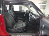 Mini Cooper Classic WMWMF3C57ATZ63113 снимка