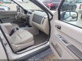 Ford Escape Xlt 1FMCU93128KE28206 снимка