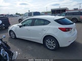 Mazda 3 Touring 3MZBN1L7XHM124128 снимка