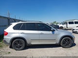 BMW X5 4.8I 5UXFE83558L160921 photo