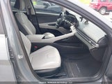 Hyundai Elantra Ultimate Ivt With Tech Package With Two-Tone Interior KMHLN4AG1MU168273 fotografie