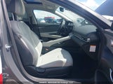 Hyundai Elantra Luxury With Two-Tone Interior Hybrid KMHLN4DJ6SU144006 fotografie