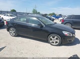 Volvo S60 T5/T5 Platinum/T5 Premier/T5 Premier Plus YV1612FS5D2175604 fotografie