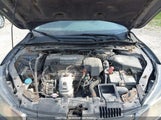 Honda Accord 1HGCR2F51DA802978 снимка