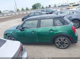 Mini 5 Door Cooper S WMW53DK06P2S92623 снимка