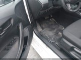 Toyota Corolla Le 5YFB4MDE6RP147923 снимка