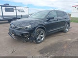 Volkswagen Tiguan Highline 3VV4B7AX0JM146933 fotografie