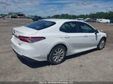 Toyota Camry Hybrid Le 4T1B31HK1JU002583 photo