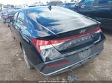 Hyundai Elantra Essential KMHLM4DG5RU685744 fotografie