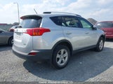 Toyota Rav4 Xle 2T3WFREV0EW118635 снимка