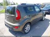 Kia Soul 2.0L 2U/2.0L 4U/2.0L 4U Burner/2.0L 4U Luxury/2.0L 4U Retro KNDJT2A6XD7494049 снимка