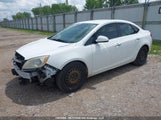 Buick Verano 1G4PP5SKXD4202604 снимка