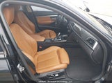 BMW 320I xDrive WBA8A3C50GK690868 fotografie