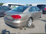 Volkswagen Passat 2.0 Tdi Comfortline 1VWBV7A31FC097872 fotografie