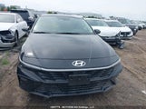 Hyundai Elantra Essential KMHLM4DG4SU954368 fotografie