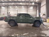 Toyota Tacoma Double Cab/Sr/Sr5/Trd Sport/Trd Off Road/Trd Pro 5TFCZ5AN0MX266867 photo