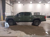 Toyota Tacoma Double Cab/Sr/Sr5/Trd Sport/Trd Off Road/Trd Pro 5TFCZ5AN0MX266867 photo