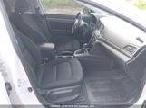 Hyundai Elantra Gl KMHD84LFXJU690105 fotografie