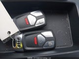 Audi Q5 45 Komfort WA1AAAFY5N2131869 photo