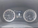 Hyundai Venue Preferred With Two-Tone Body Colour KMHRC8A32NU171060 fotografie