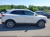 Lincoln Mkc 5LMCJ2A92FUJ38281 photo