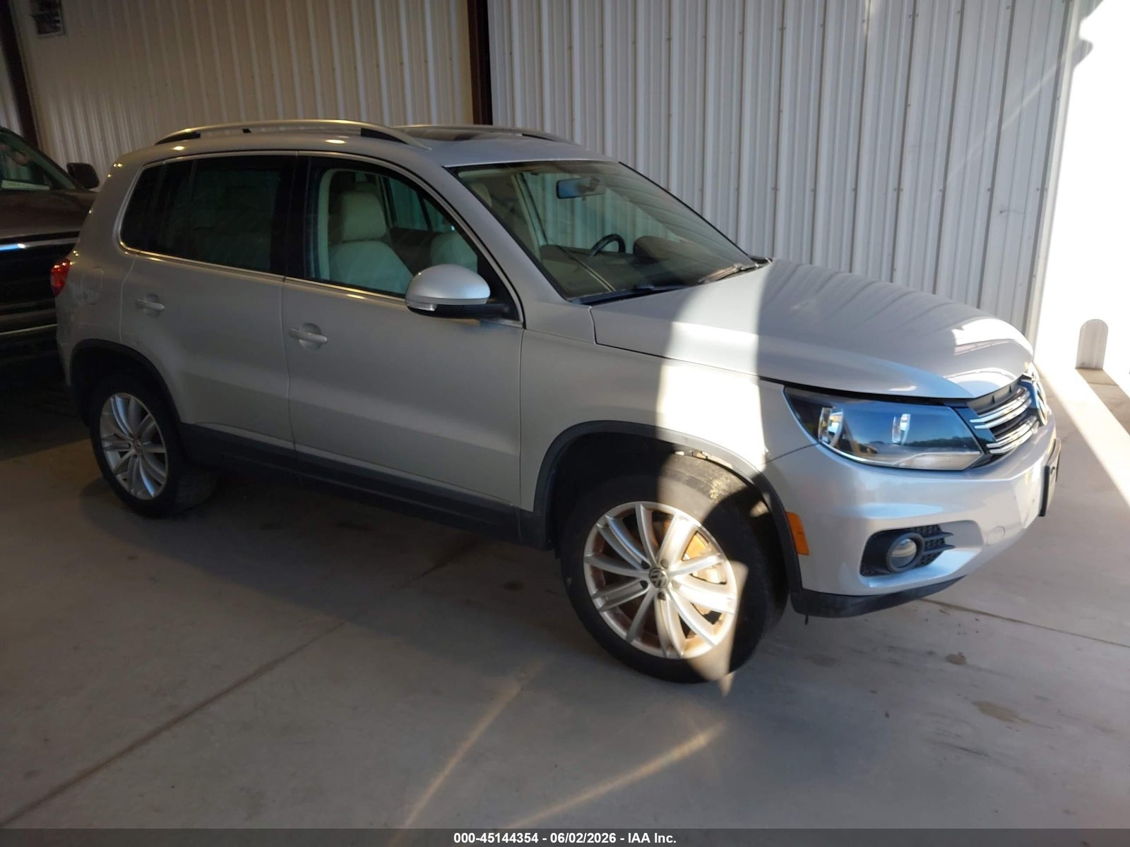 2013 VOLKSWAGEN TIGUAN SE
