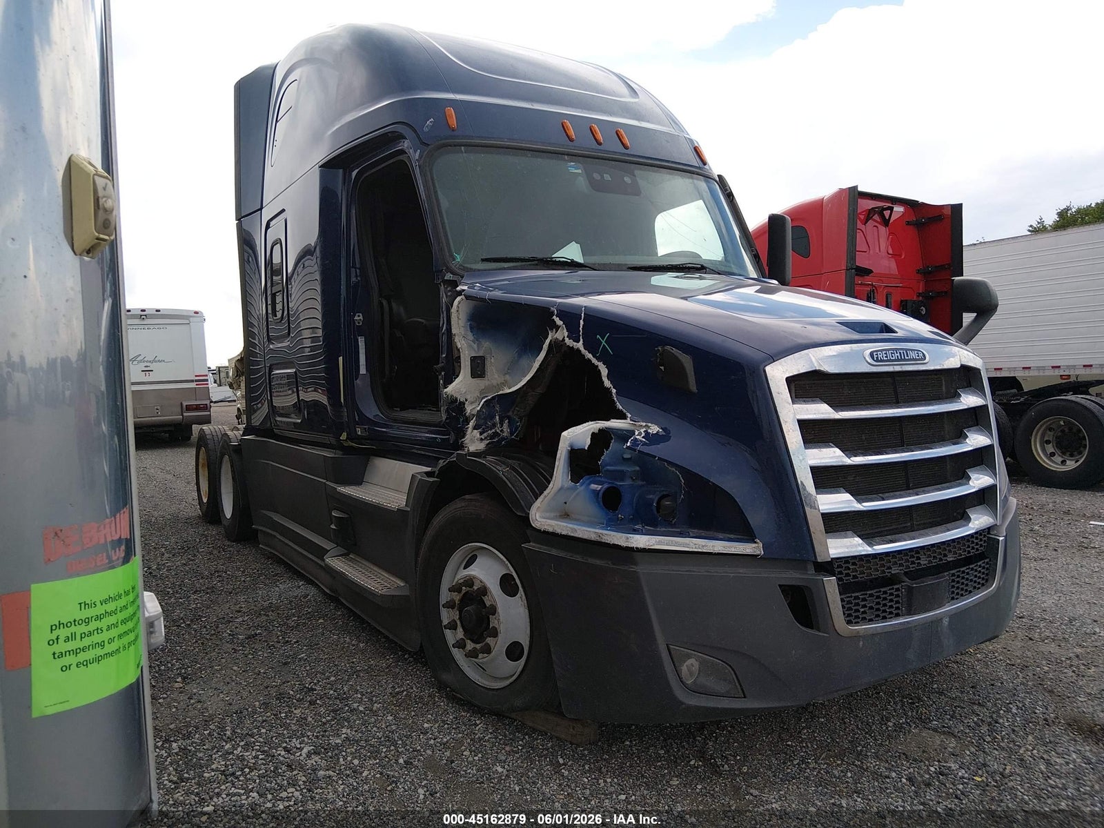 2021 FREIGHTLINER NEW CASCADIA 126