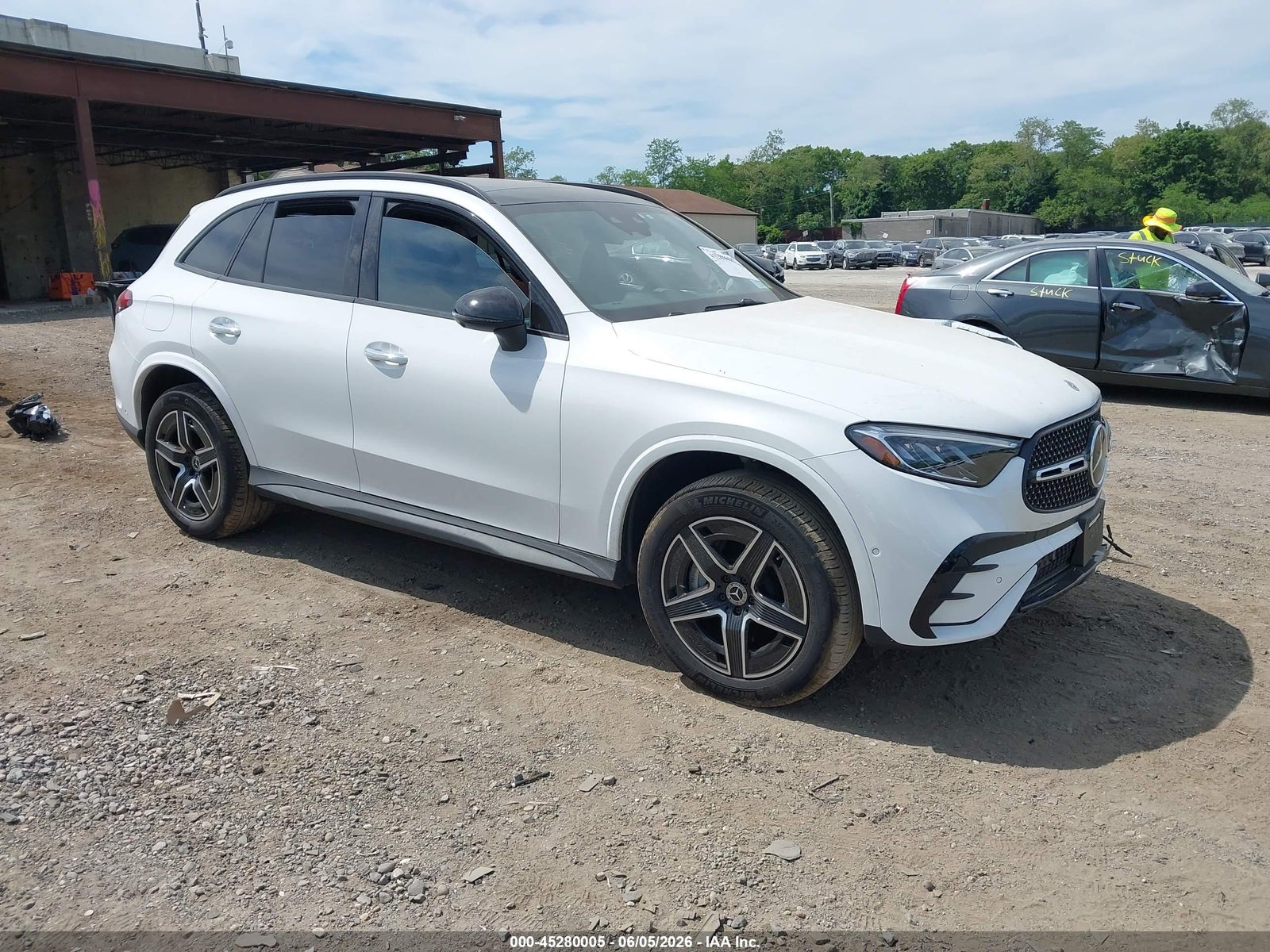 2026 MERCEDES-BENZ GLC 300