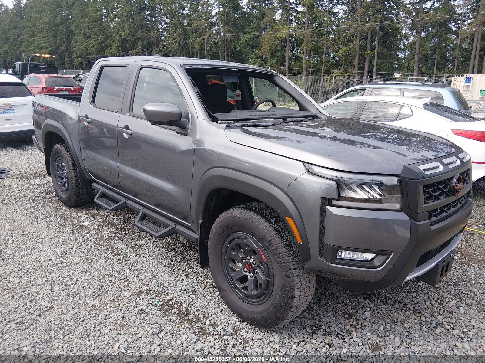 2026 NISSAN FRONTIER PRO-4X 4X4