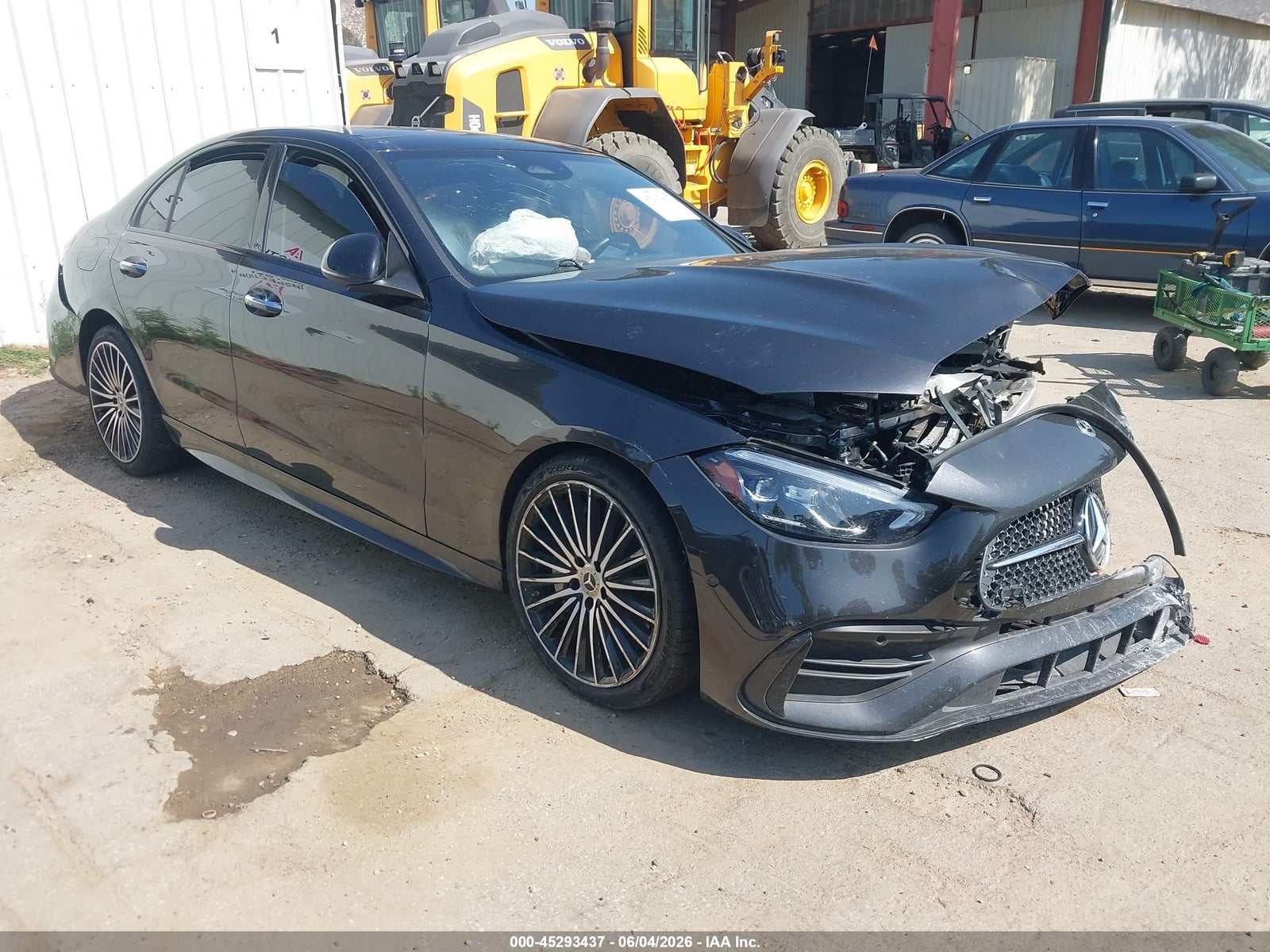 2025 MERCEDES-BENZ C 300