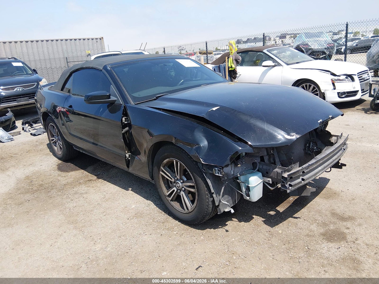 2013 FORD MUSTANG V6 PREMIUM