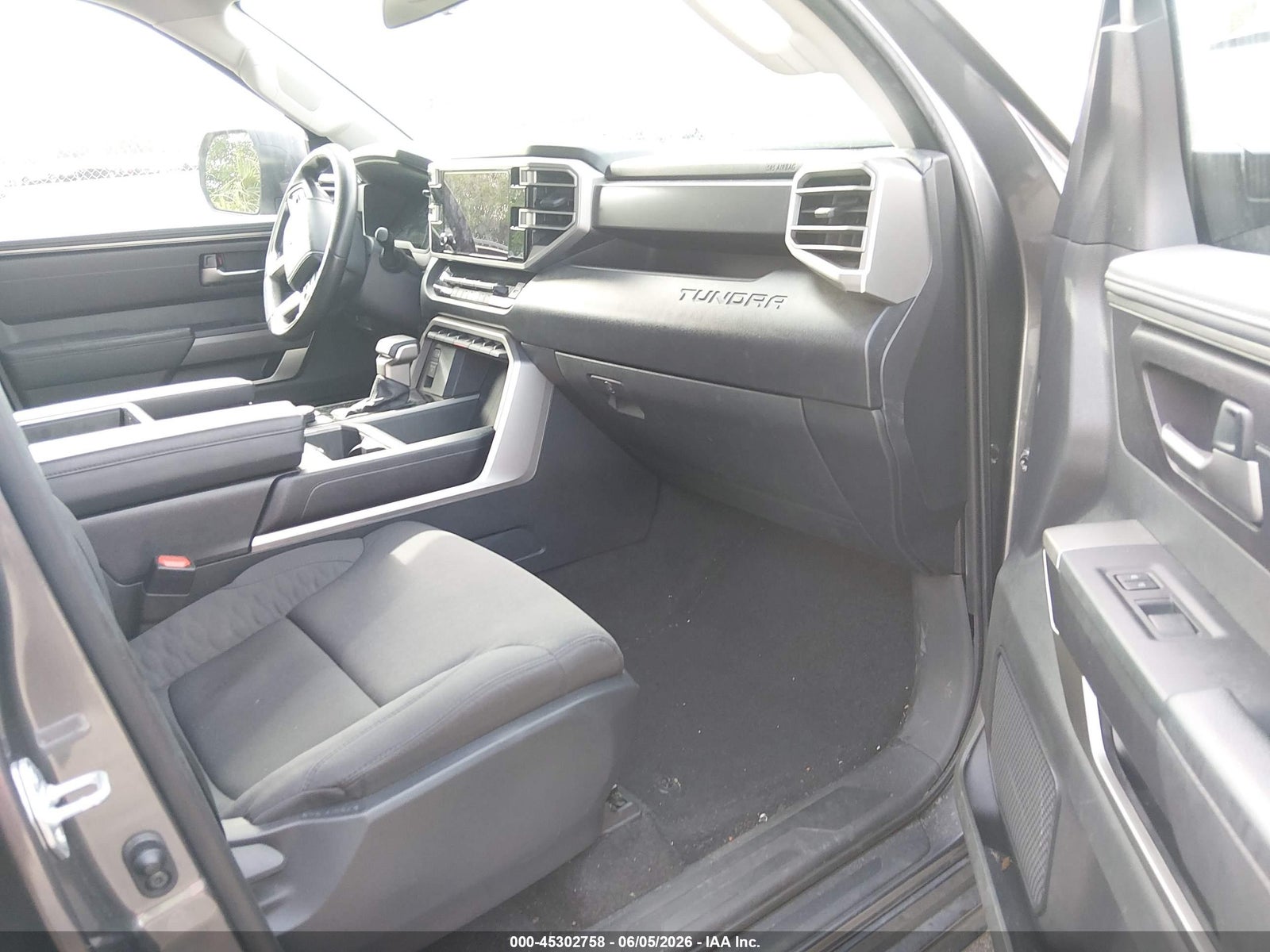 2024 Toyota Tundra, auction photo 5