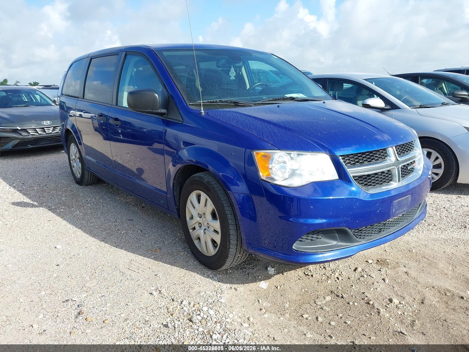 2020 DODGE GRAND CARAVAN SE