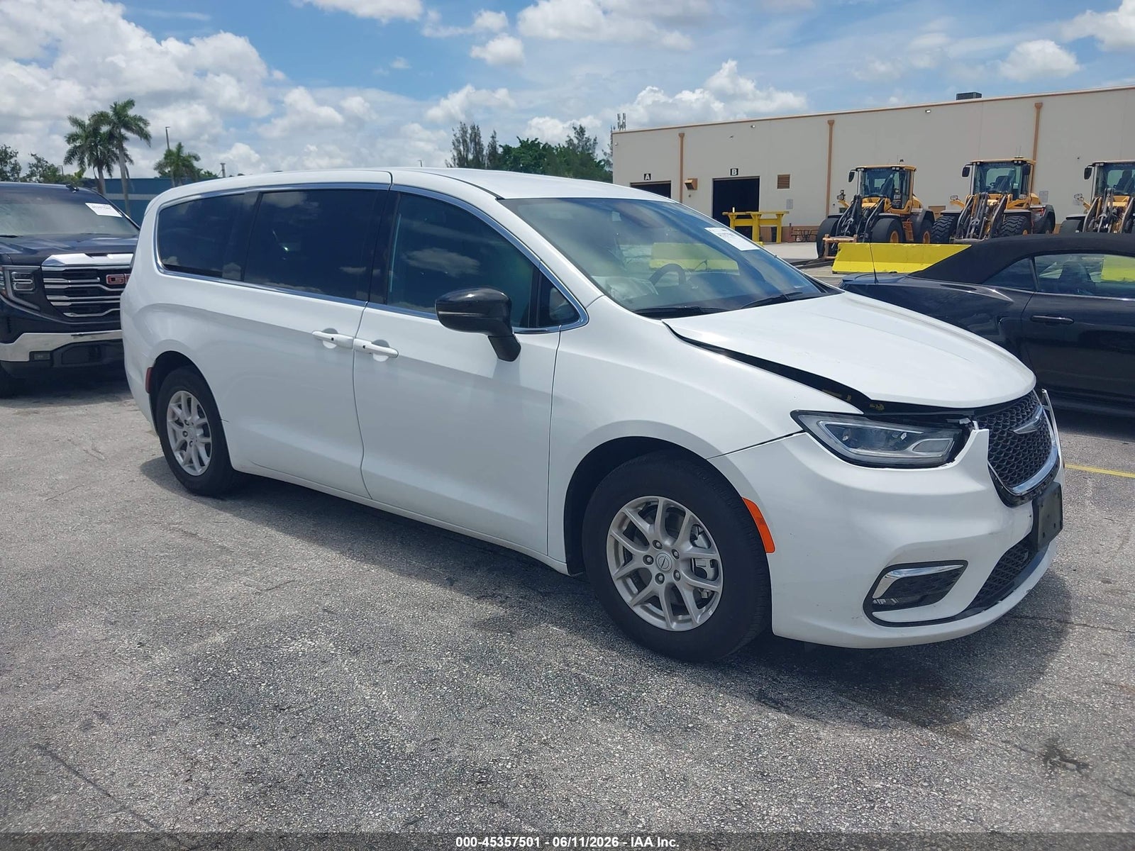 2026 CHRYSLER PACIFICA SELECT