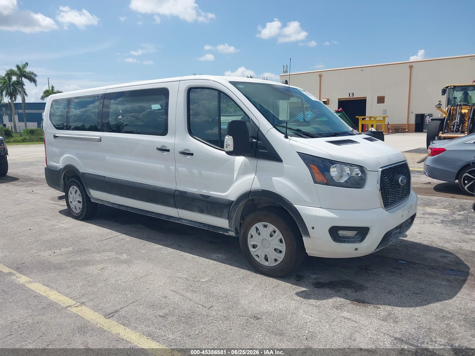2025 FORD TRANSIT-350 PASSENGER VAN XLT