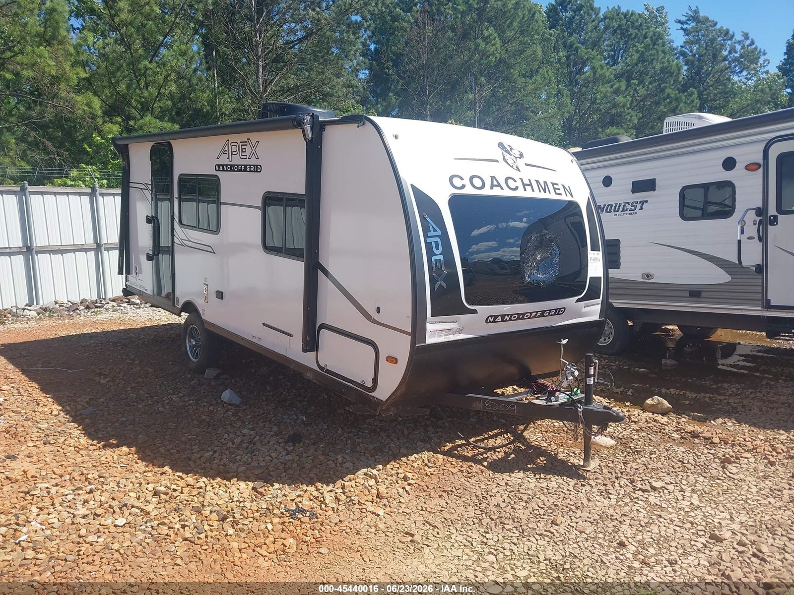 2025 COACHMEN APEX