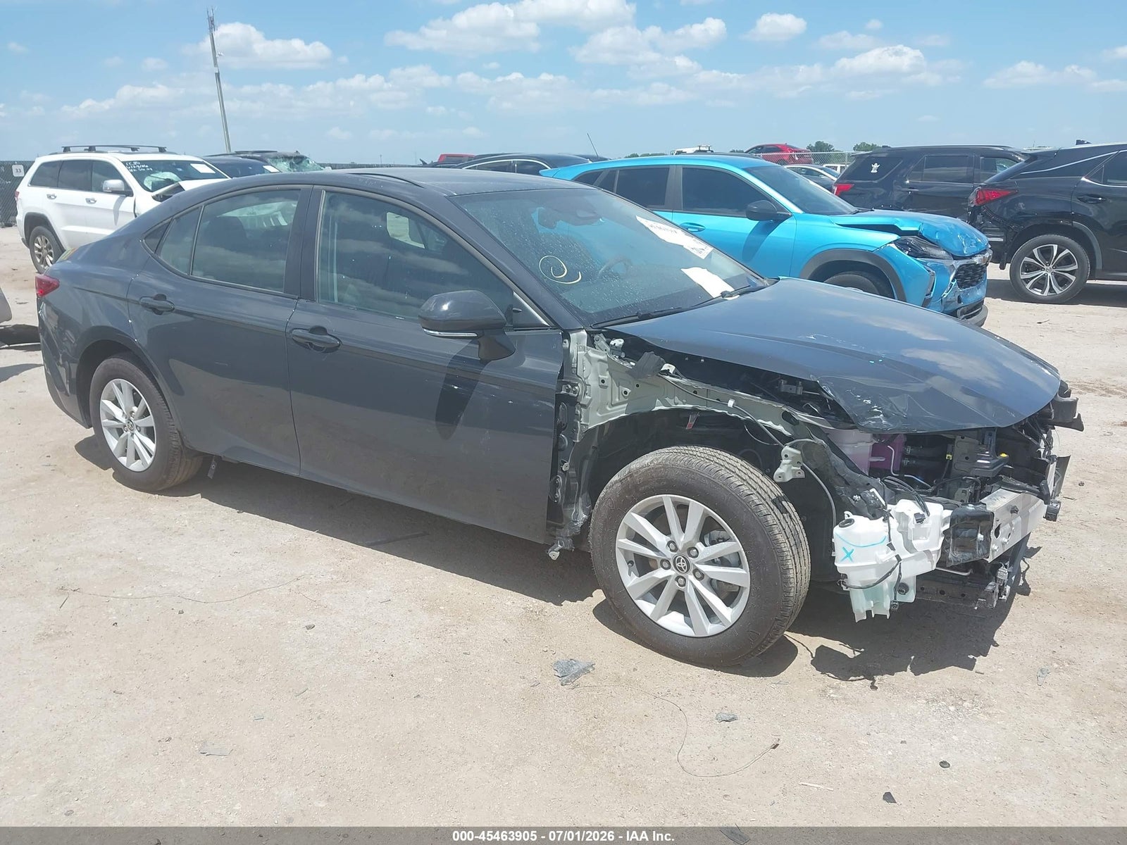 2026 TOYOTA CAMRY LE