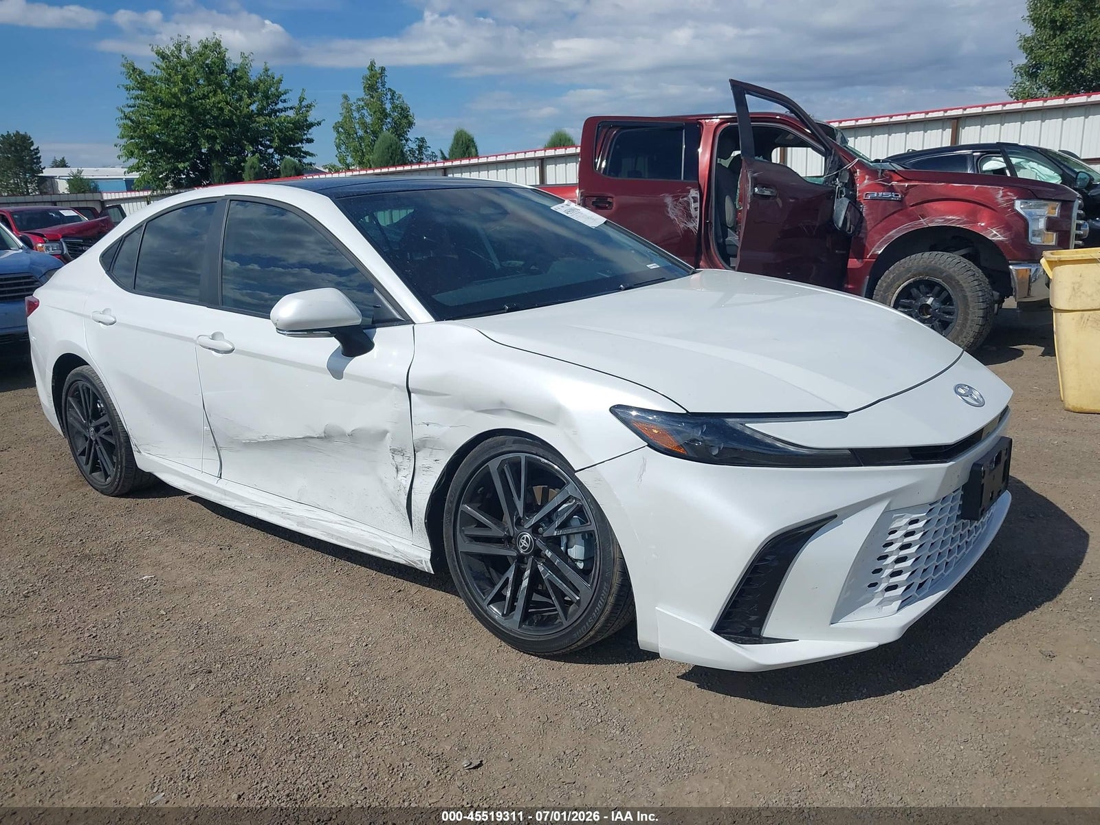 2026 TOYOTA CAMRY XSE